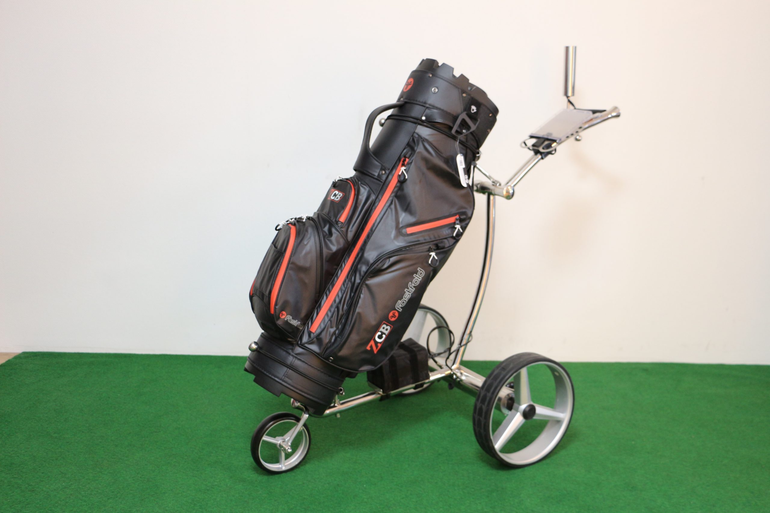 Combi: T4G GT5 Electrische Golftrolley ALU (remote) met FastFold ZCB Cartbag - Afbeelding 2