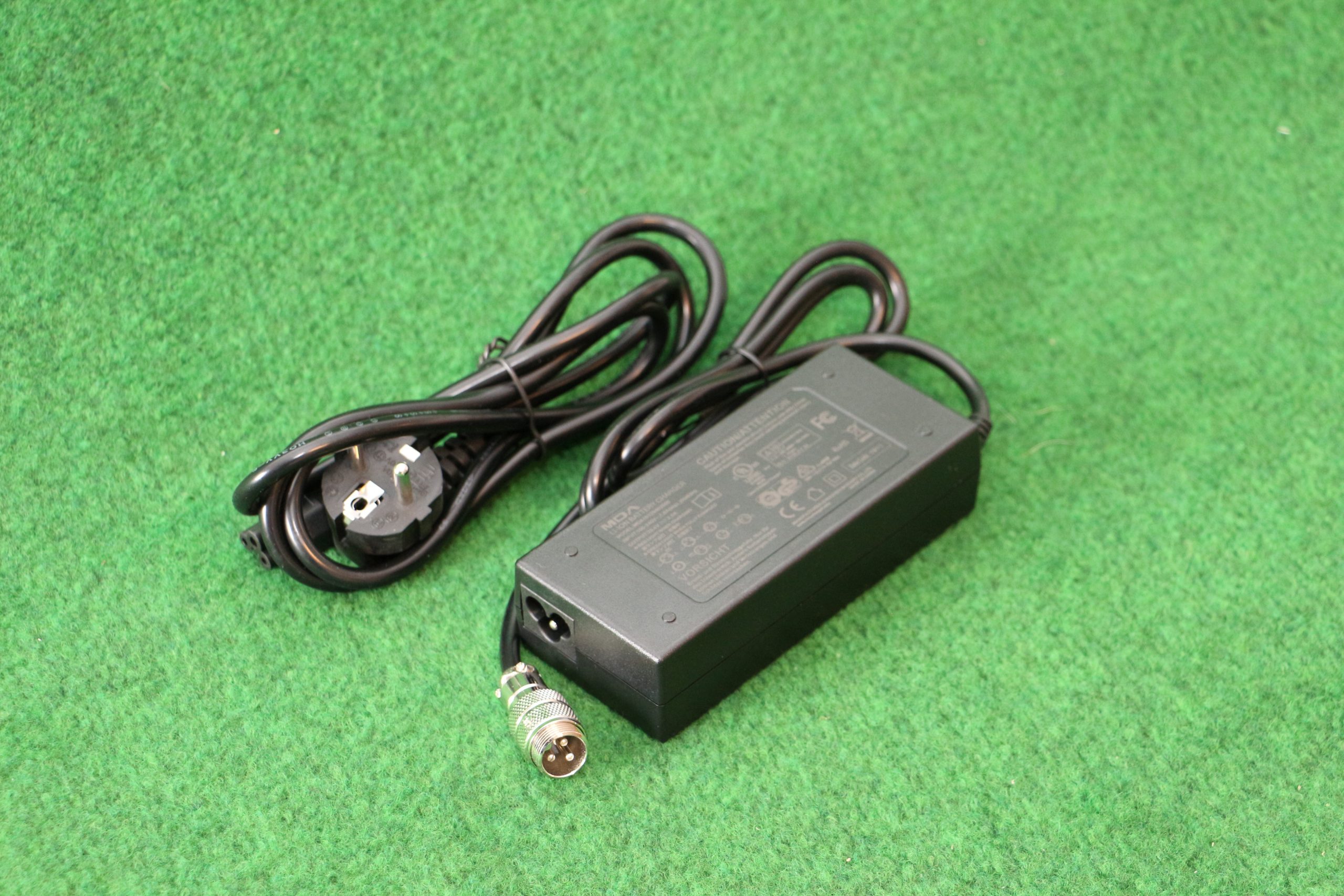 T4G GT5 Electrische Golftrolley ALU (remote) "Package deal" - Afbeelding 15